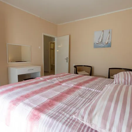 Apartment Galeb